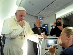Папа Франциск: насилие не связано с определенной религией