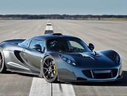 Hennessey Venom GT признан самым быстрым в мире кабриолетом