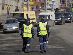 На востоке Москвы байкер погиб в аварии с легковушкой