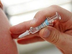 В России могут ввести юридическую ответственность родителей за отказ от вакцинации детей