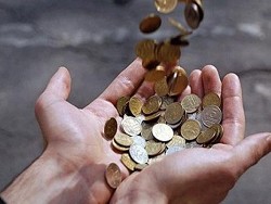 Почему рост зарплат не делает россиян богаче