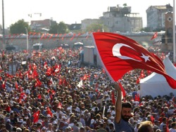 Власти Турции выдали ордера на арест 42 журналистов в связи с попыткой переворота