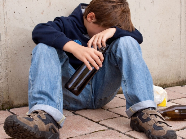 В Госдуму внесен законопроект о лечении детей от алкоголизма