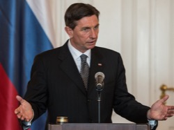 Президент Словении: сейчас очень важен диалог с Россией