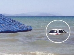 Автомобиль врезался в группу отдыхающих на пляже в Турции