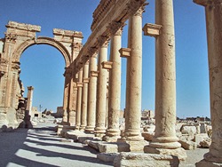 Триумфальную арку в Пальмире можно восстановить за год