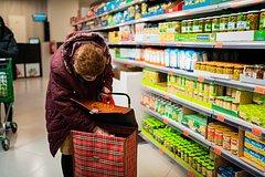 Россиянам старше 50 назвали дешевую категорию продуктов для здоровья кишечника